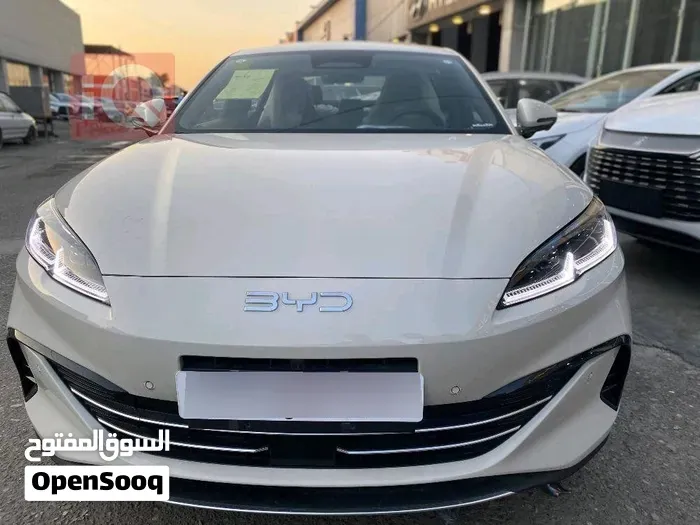 BYD Seal 2025 photo 2