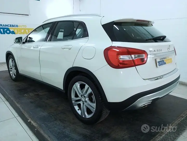 Mercedes-Benz Gla 2015 photo 2