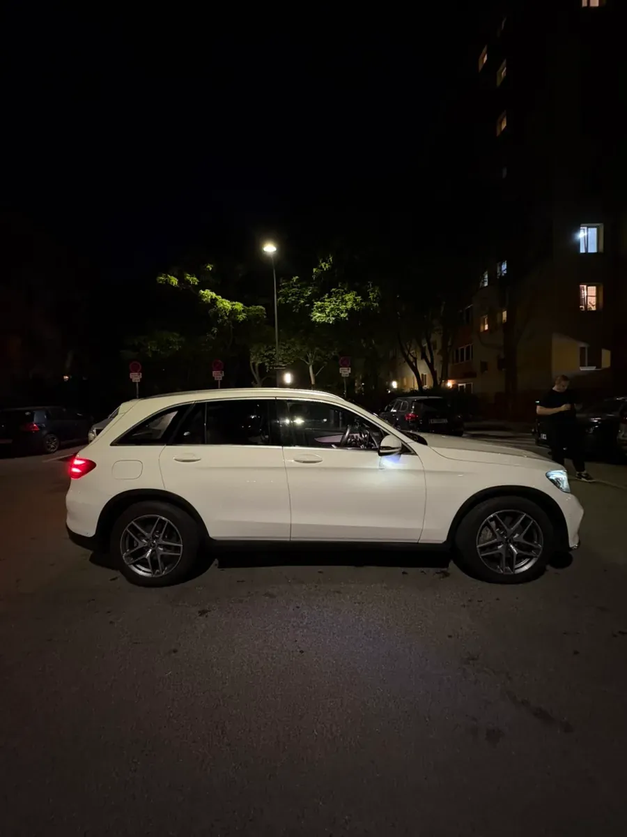 Mercedes-Benz Glc-Class 2019 photo 3