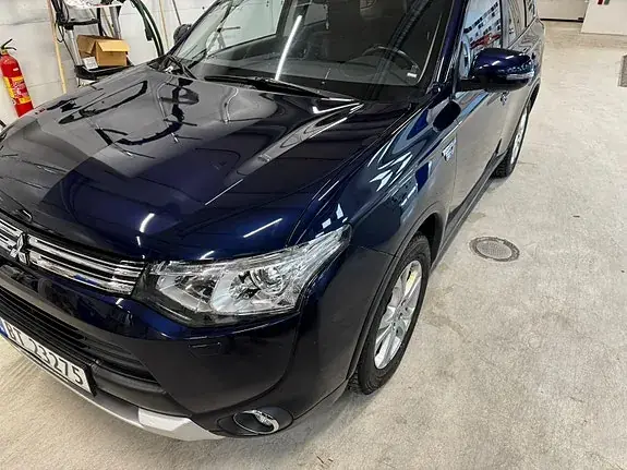 Mitsubishi Outlander 2015 photo 3