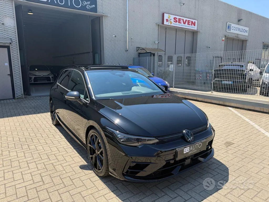 Volkswagen Golf R 2025 photo 4
