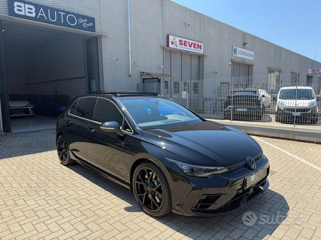Volkswagen Golf R 2025 photo 5