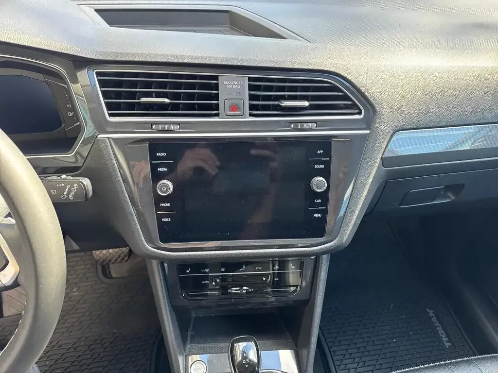 Volkswagen Tiguan 2024 photo 5
