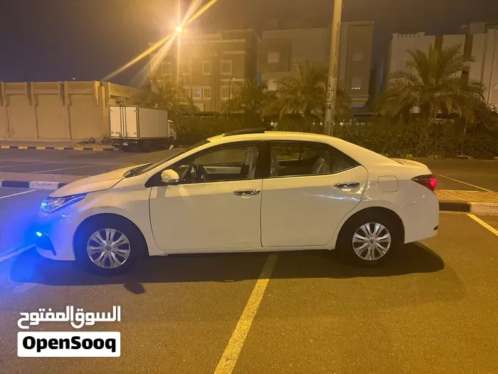Toyota Corolla 2019 photo 2