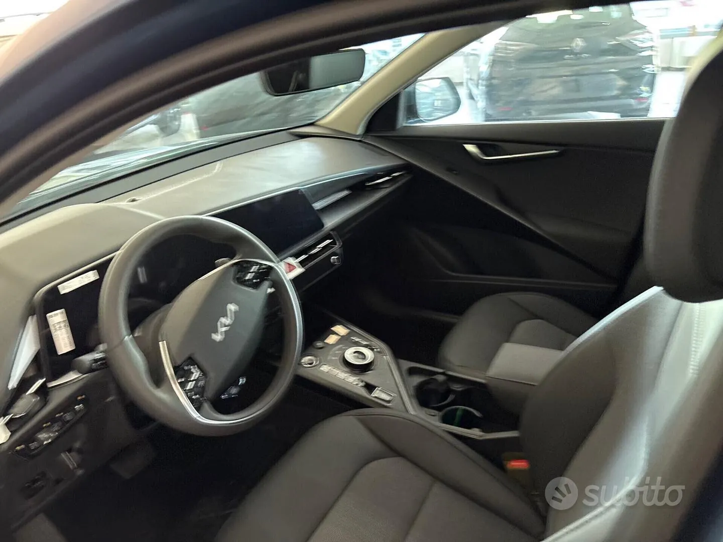 Kia Niro photo 2