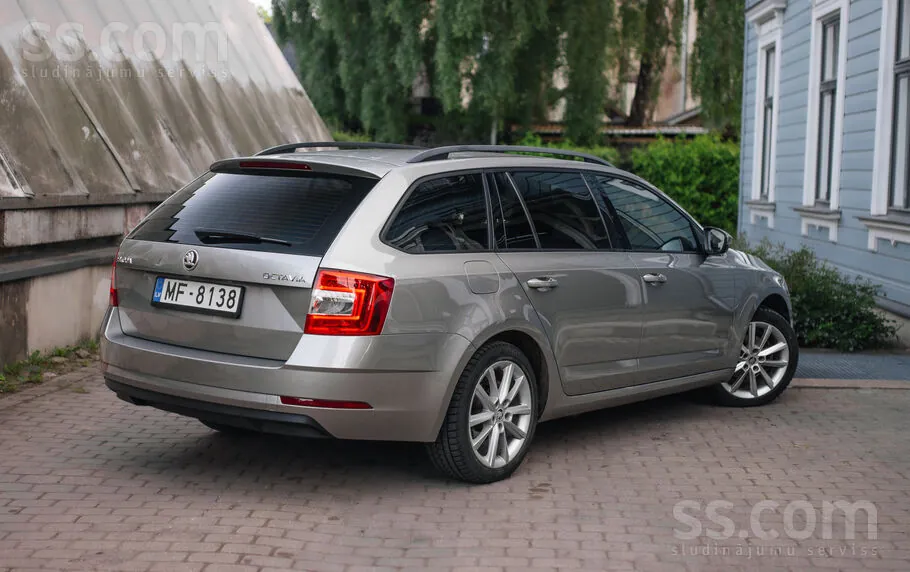 Skoda Octavia 2017 photo 2