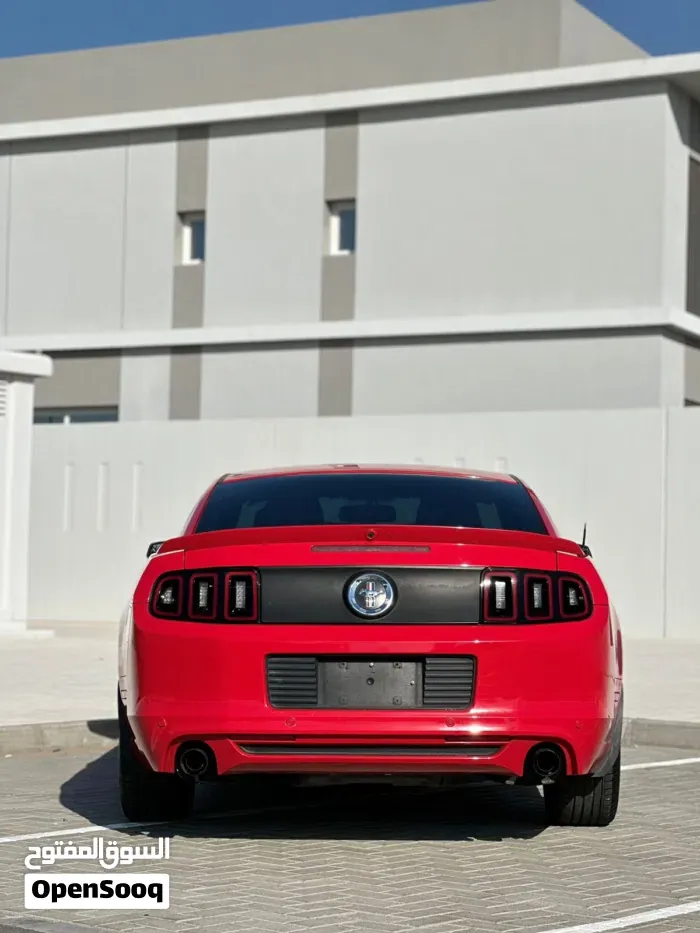 Ford Mustang 2014 photo 2
