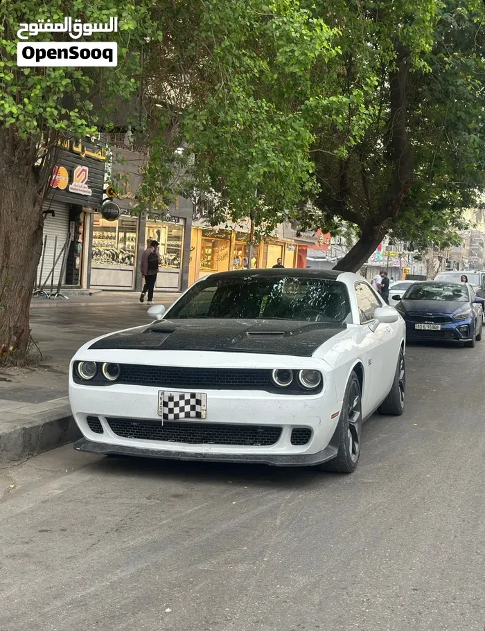 Dodge Challenger
