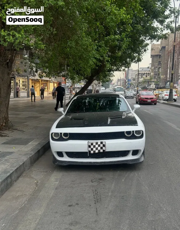 Dodge Challenger 2023 photo 2