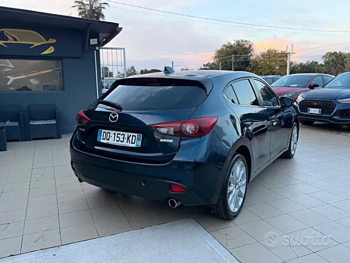 Mazda Mazda3 2015 photo 4