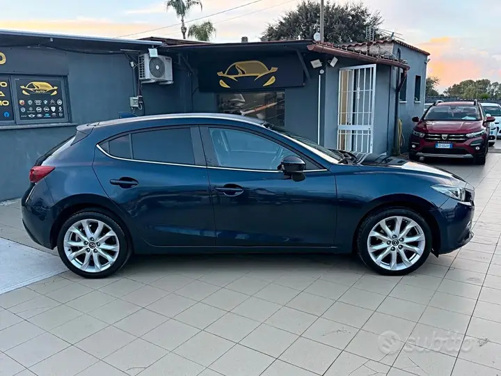 Mazda Mazda3 2015 photo 5