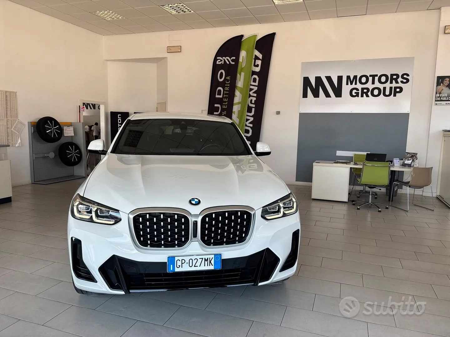 BMW X4 2023 photo 2