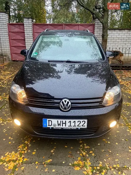 Volkswagen Golf Plus 2011 photo 3