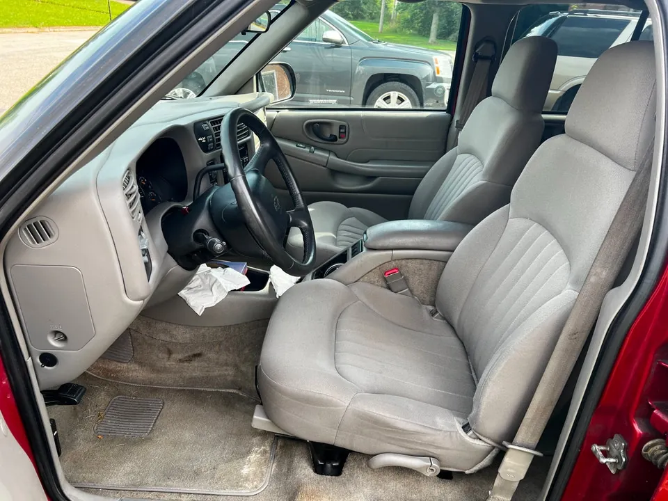 Chevrolet Blazer 2004 photo 5