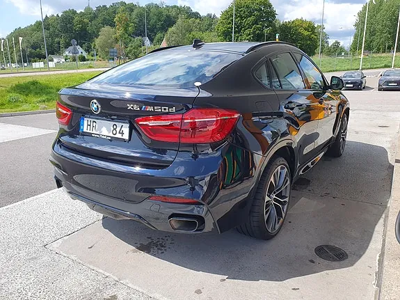 BMW X6 M 2015 photo 2