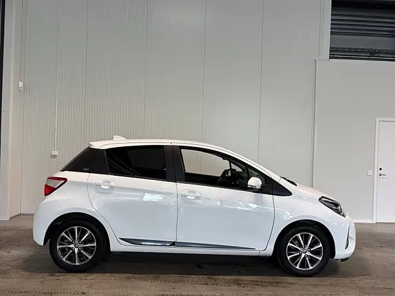 Toyota Yaris 2020 photo 2