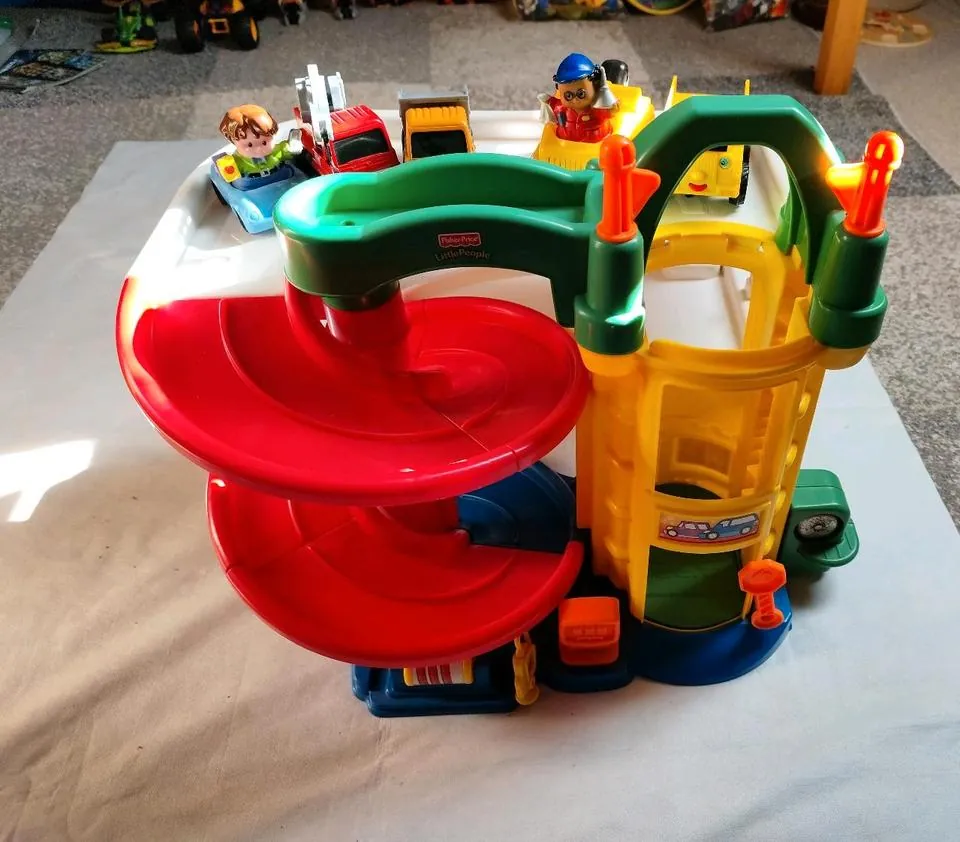 Fisher-Price Little People Parkgarage
