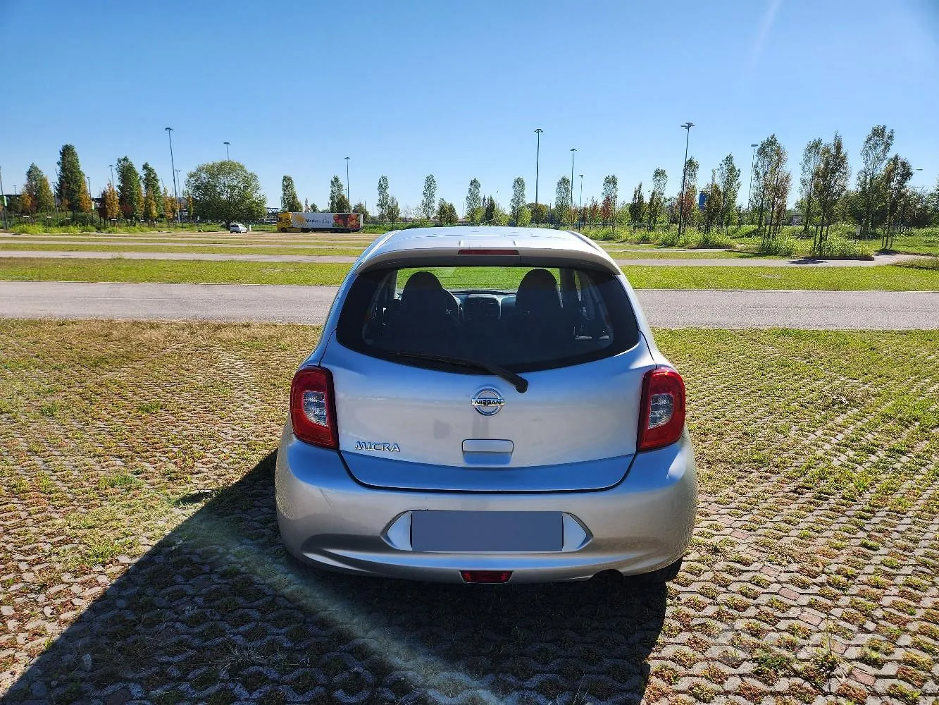 Nissan Micra 2017 photo 3