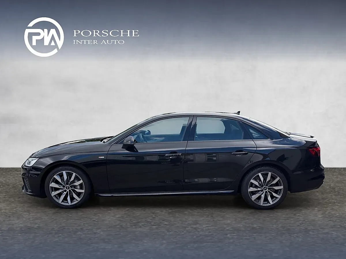 Audi A4 2022 photo 2