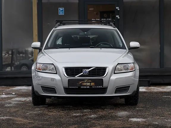 Volvo V50 2008 photo 2
