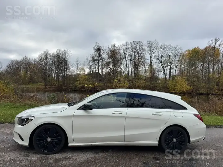 Mercedes-Benz Cla220 2017 photo 3