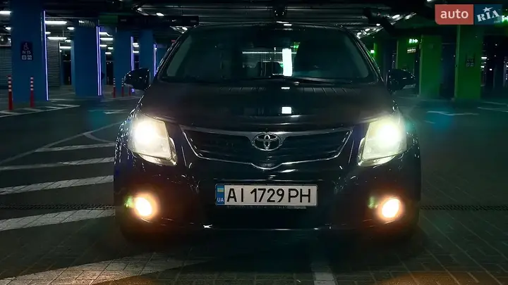 Toyota Avensis 2011 photo 4