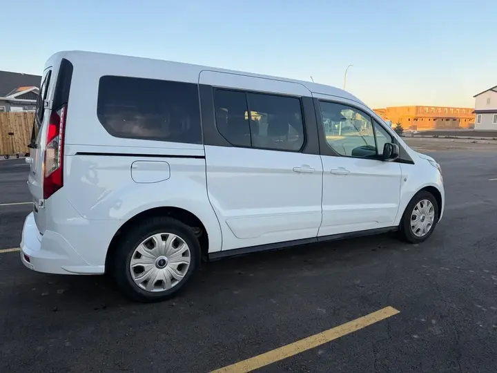 Ford Transit Connect 2020 photo 2