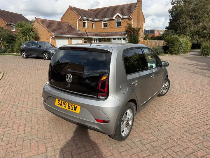 Volkswagen Up