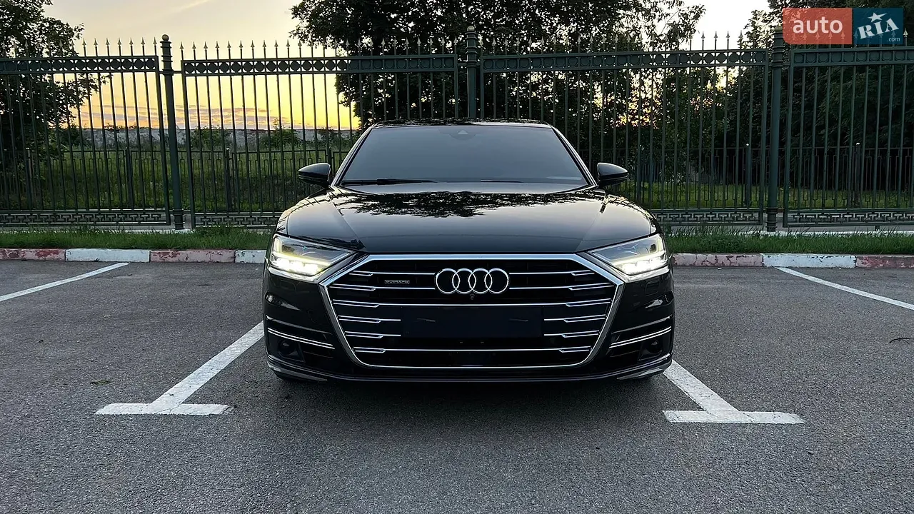 Audi A8 2018 photo 3