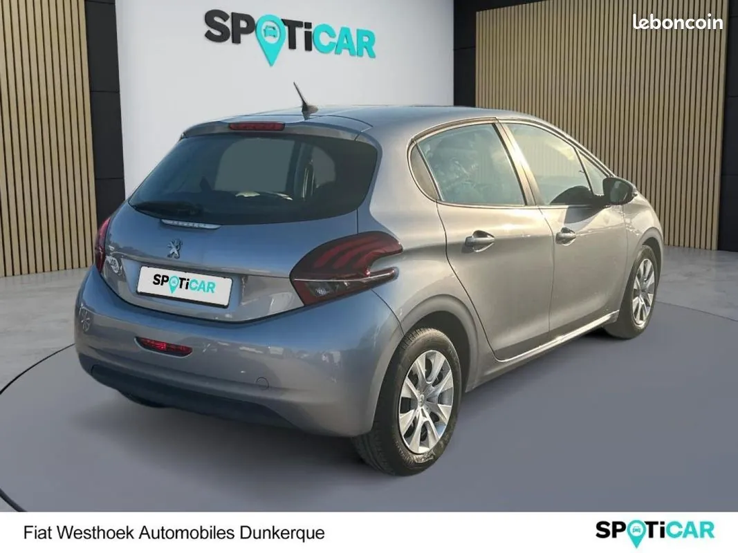 Peugeot 208 2019 photo 5