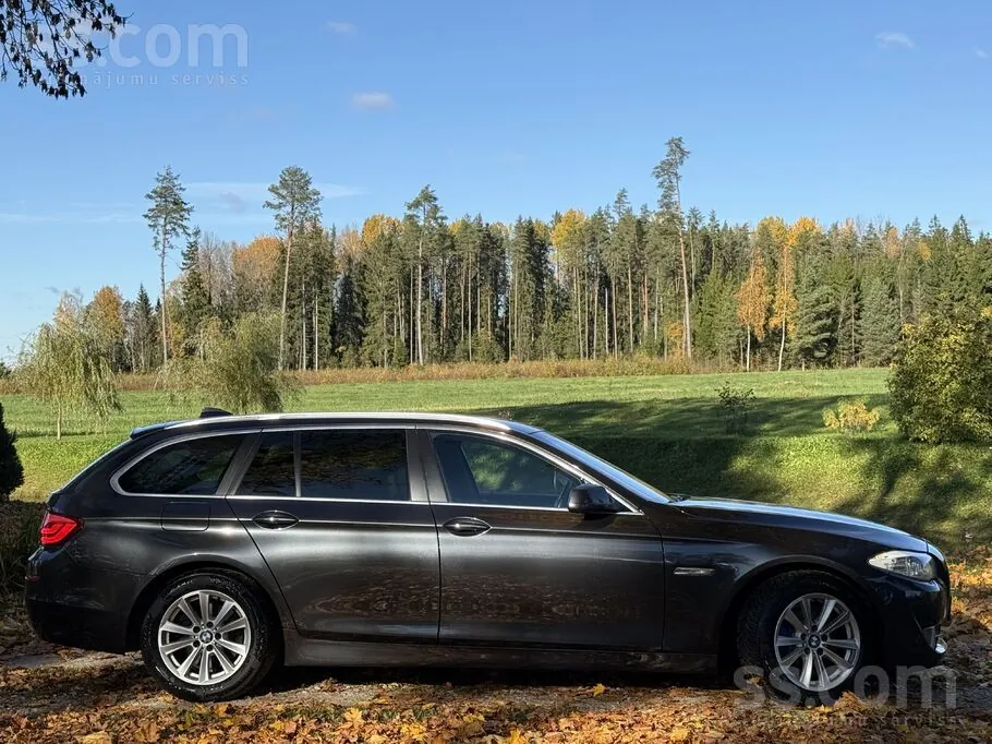 BMW 525D 2011 photo 2