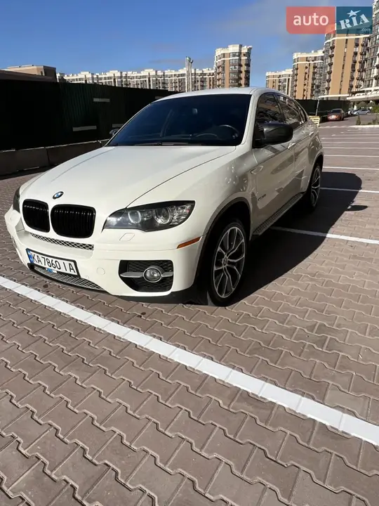 BMW X6 2011 photo 2
