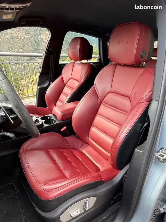 Porsche Macan 2022 photo 3