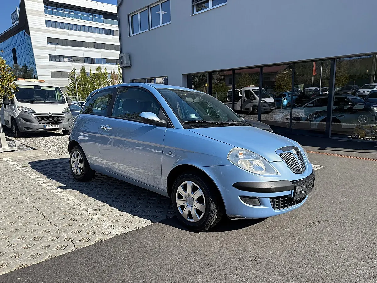 Lancia Y_Ypsilon