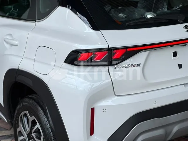 Suzuki Fronx 2026 photo 4