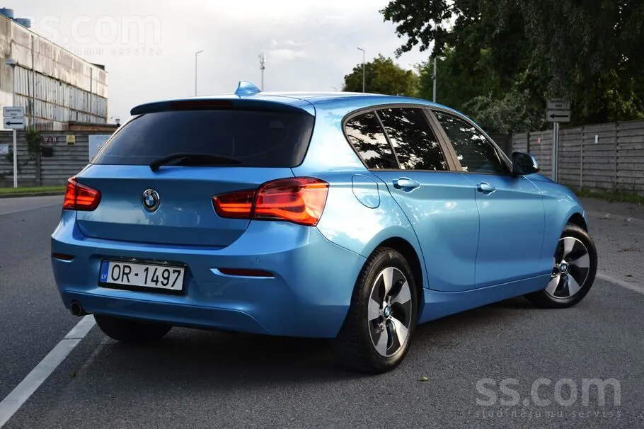 BMW 1 Series 2018 photo 3