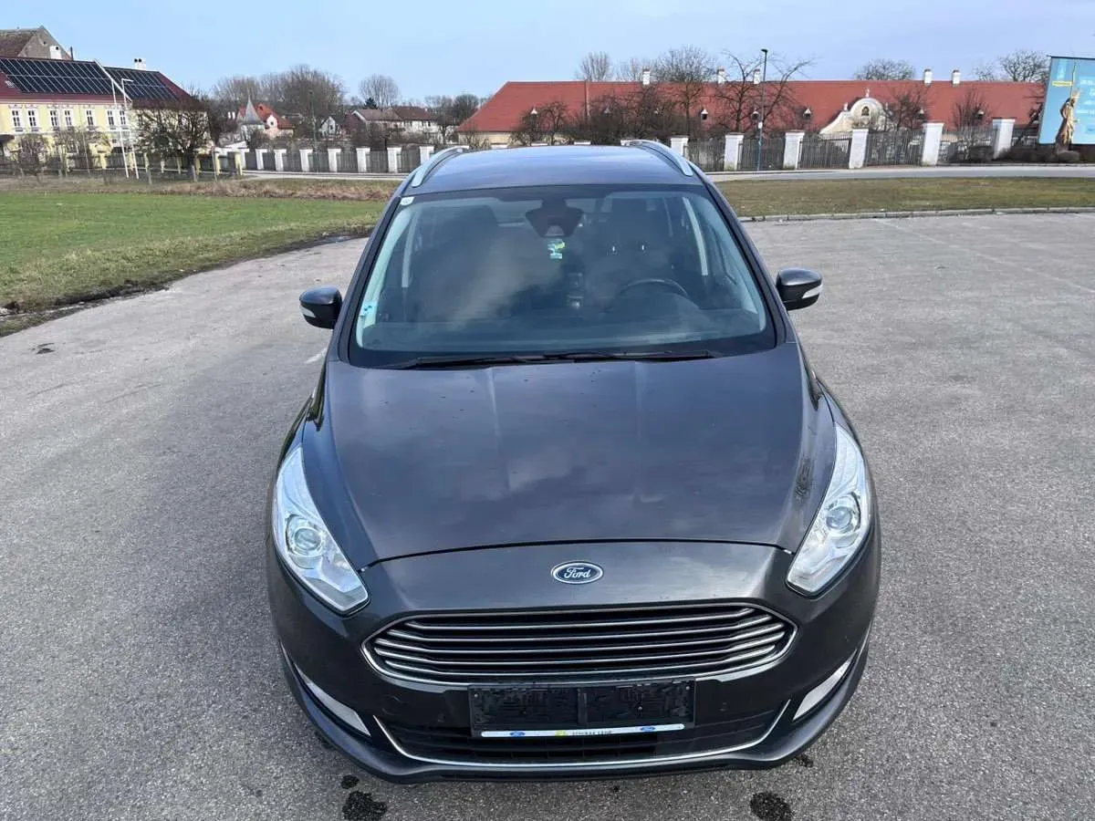 Ford Galaxy 2016 photo 2
