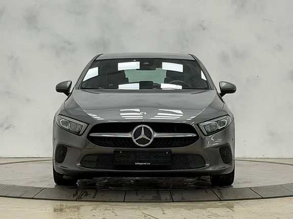 Mercedes-Benz A200 2018 photo 3