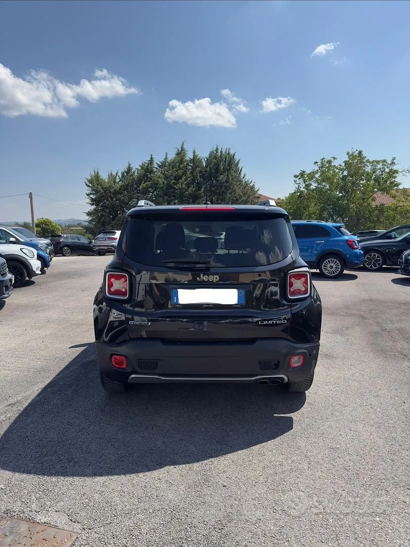 Jeep Renegade 2015 photo 5