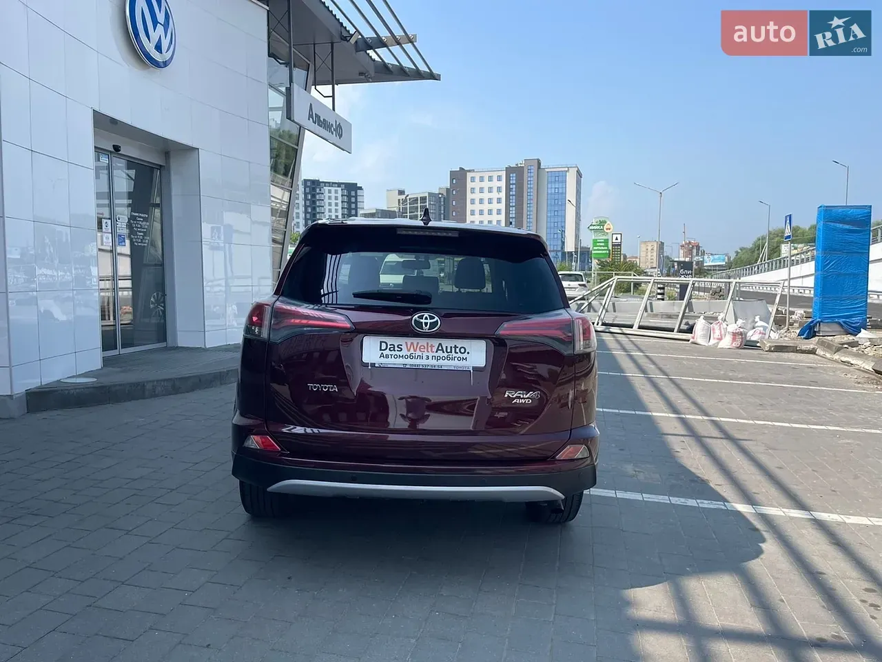 Toyota Rav4 2016 photo 3