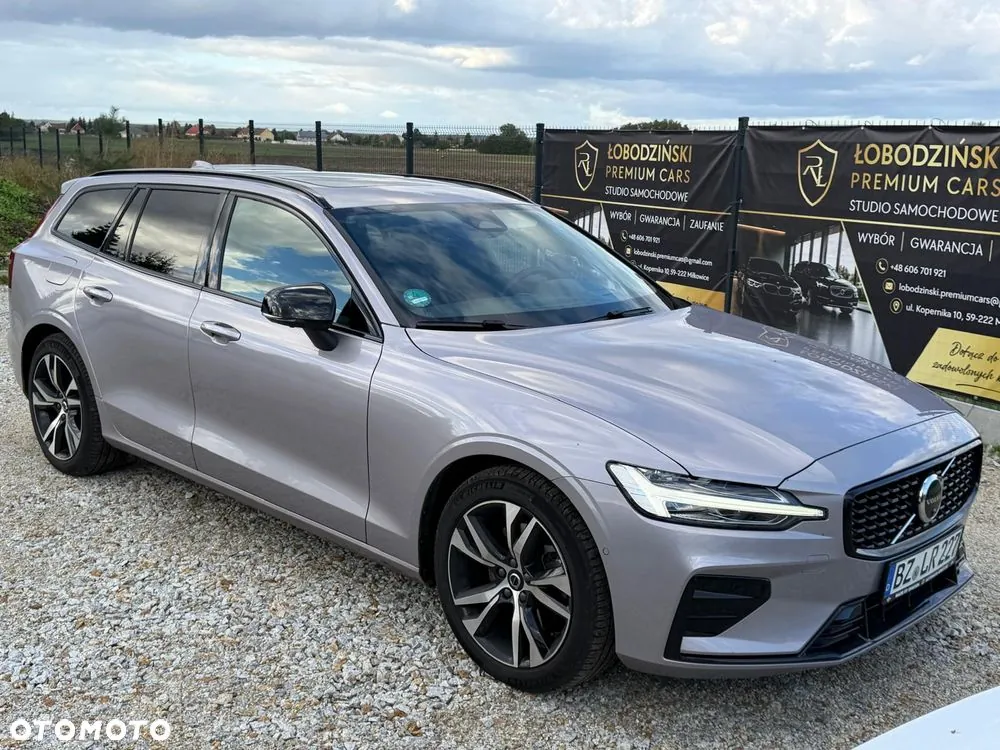 Volvo V60 2025 photo 4