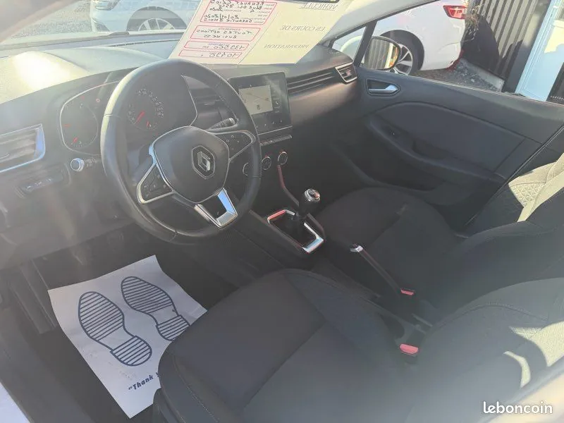 Renault Clio 2020 photo 3