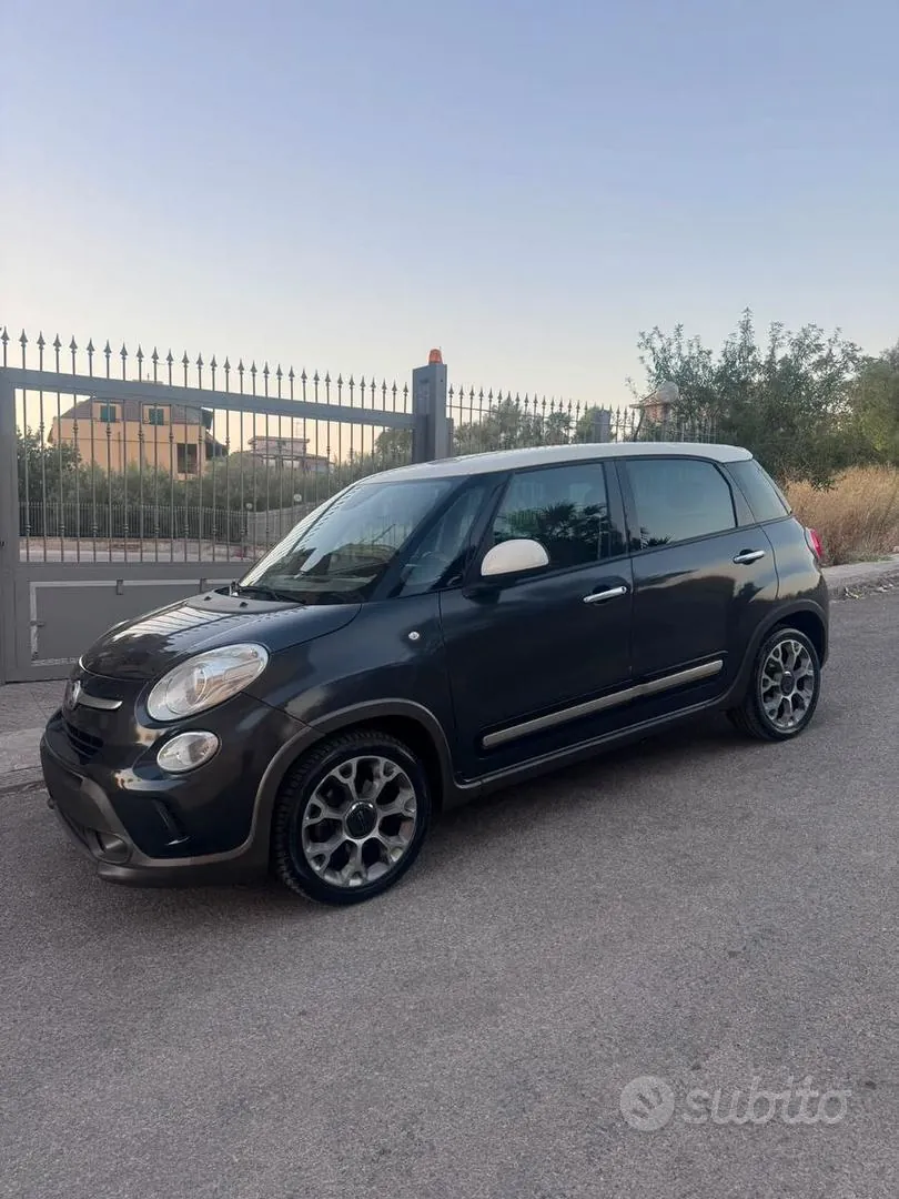 Fiat 500L 2014 photo 2