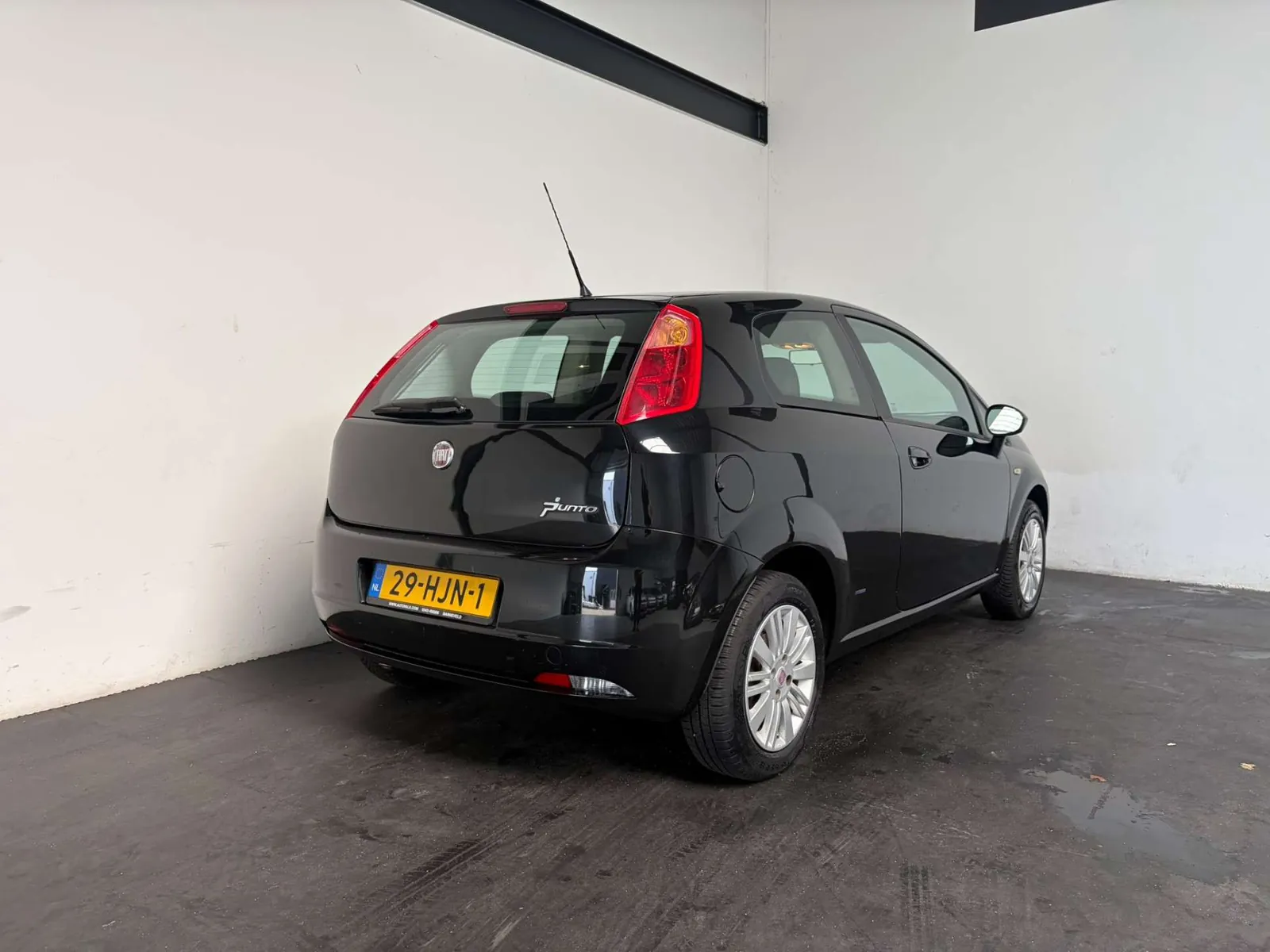 Fiat Grande Punto 2008 photo 2