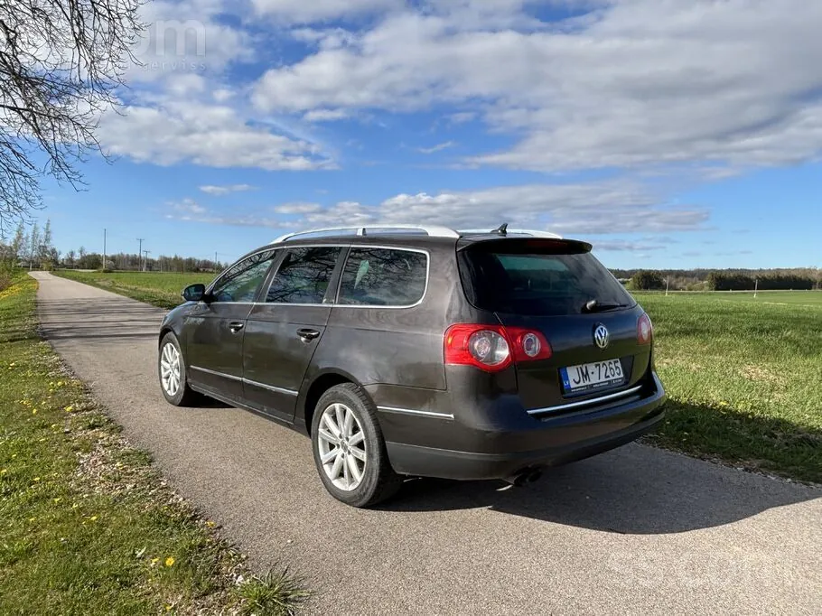 Volkswagen Passat 2009 photo 3