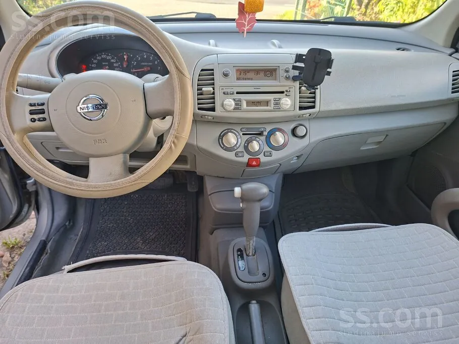 Nissan Micra 2003 photo 5