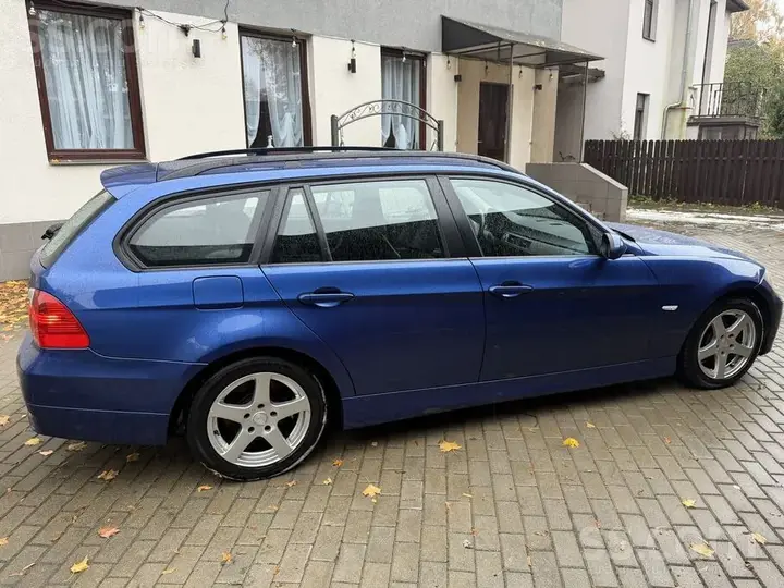 BMW 320D 2006 photo 5