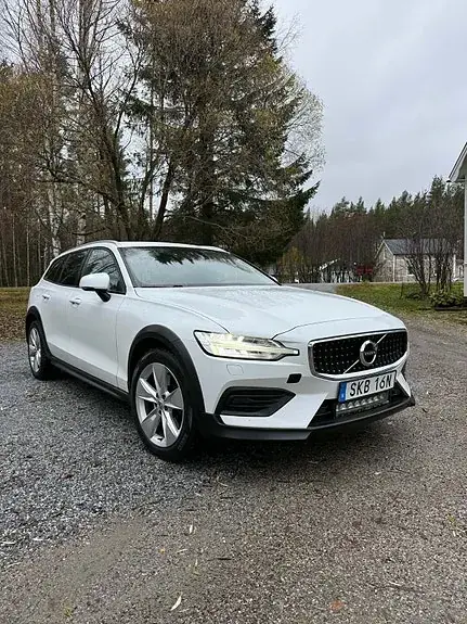 Volvo V60 Cross Country