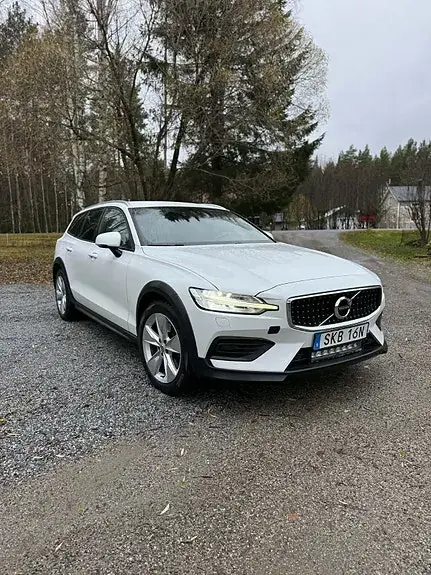 Volvo V60 Cross Country 2020 photo 4