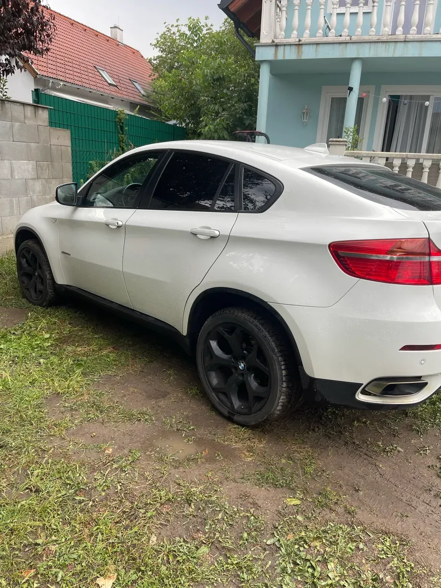 BMW X6 2011 photo 2